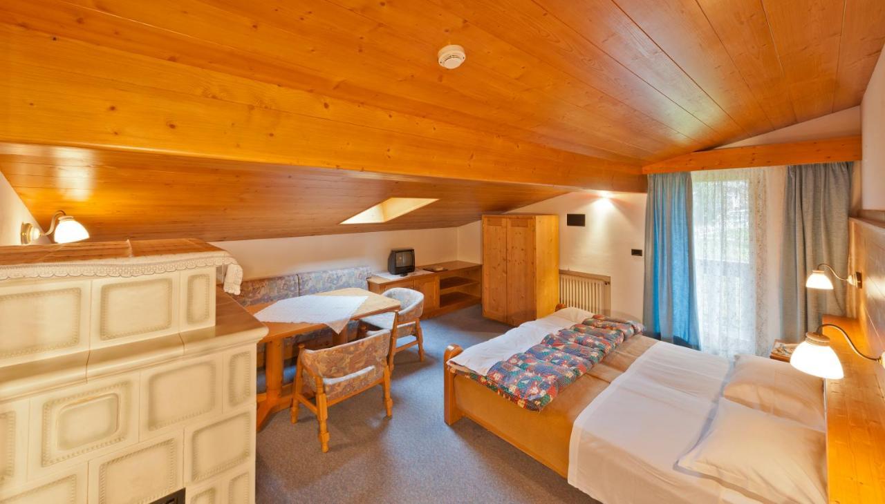 Cesa Edelweiss Living & Spa Campitello di Fassa Bagian luar foto