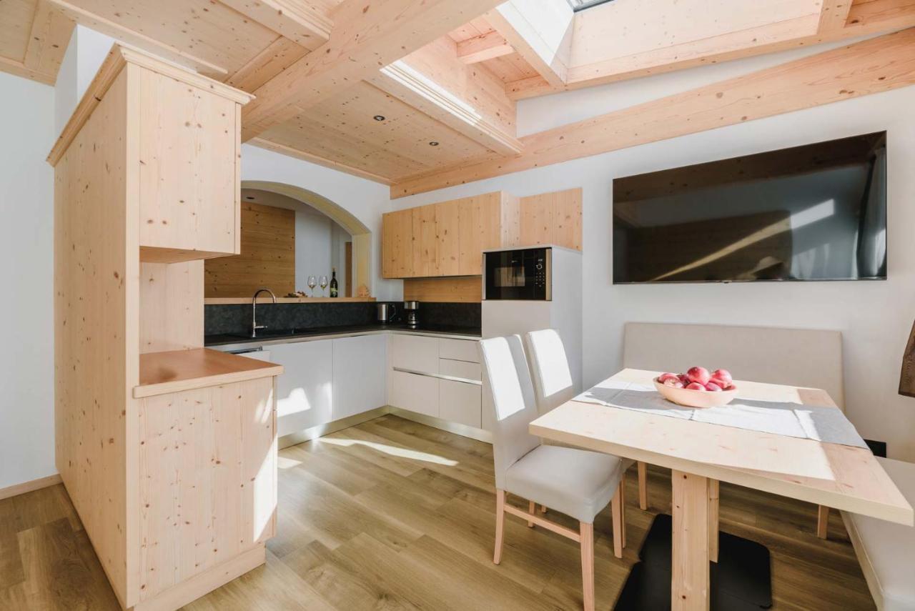 Cesa Edelweiss Living & Spa Campitello di Fassa Bagian luar foto