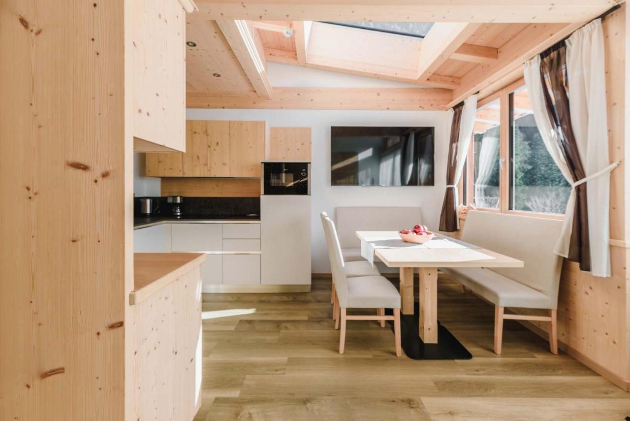 Cesa Edelweiss Living & Spa Campitello di Fassa Bagian luar foto