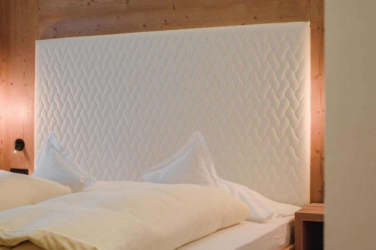 Cesa Edelweiss Living & Spa Campitello di Fassa Bagian luar foto