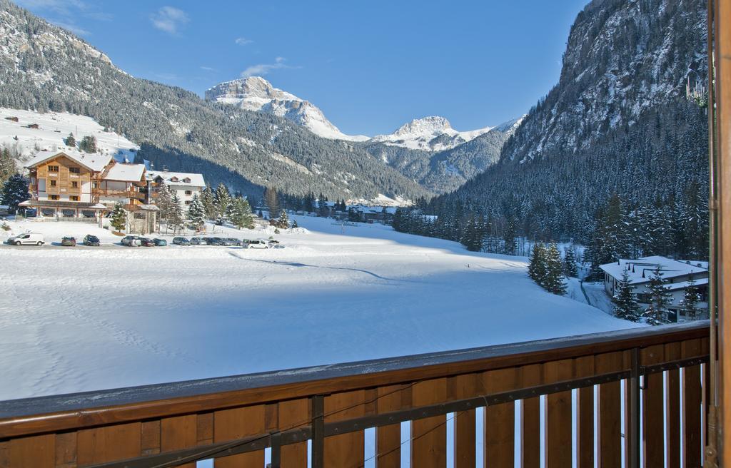 Cesa Edelweiss Living & Spa Campitello di Fassa Bagian luar foto
